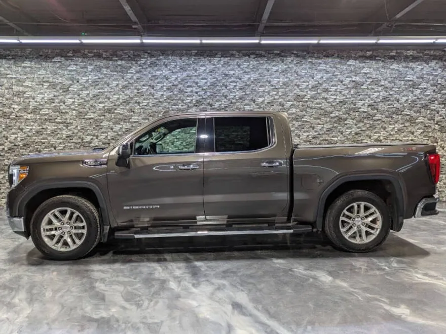 2019 Gmc Sierra 1500 SLT photo 1