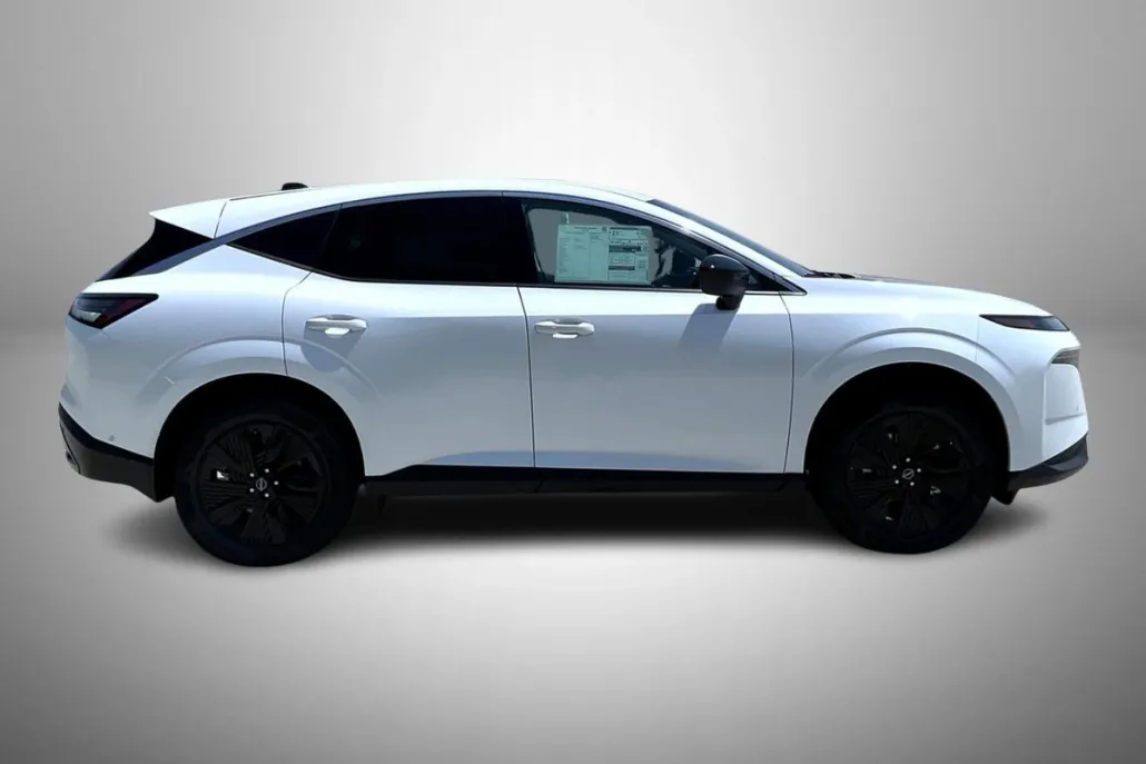 2025 Nissan Murano SV photo 1