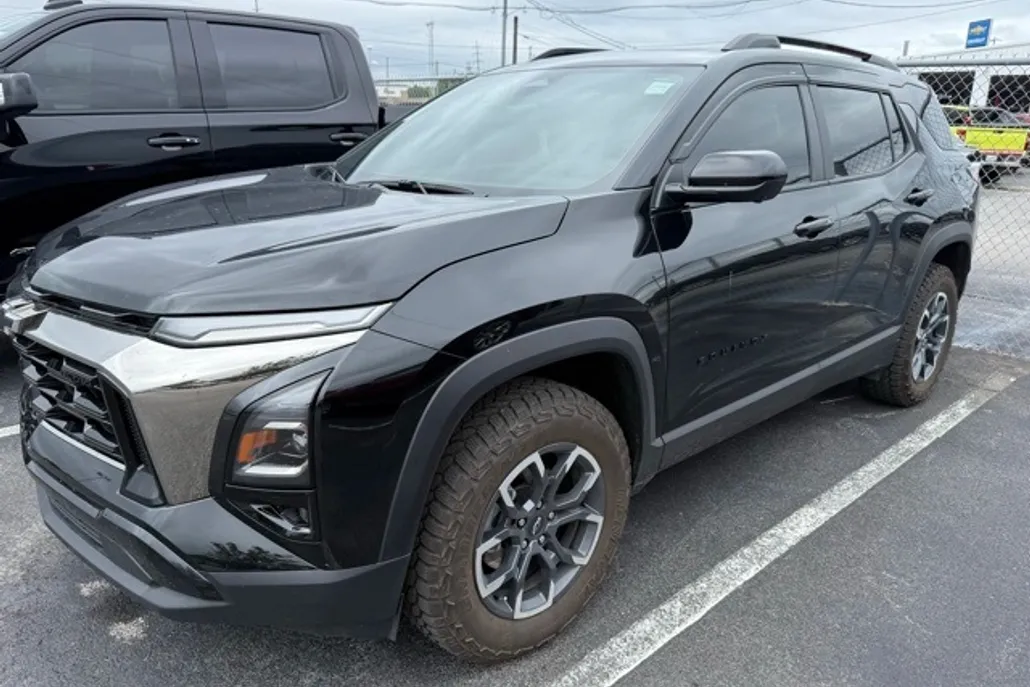 2025 Chevrolet Equinox ACTIV photo 1