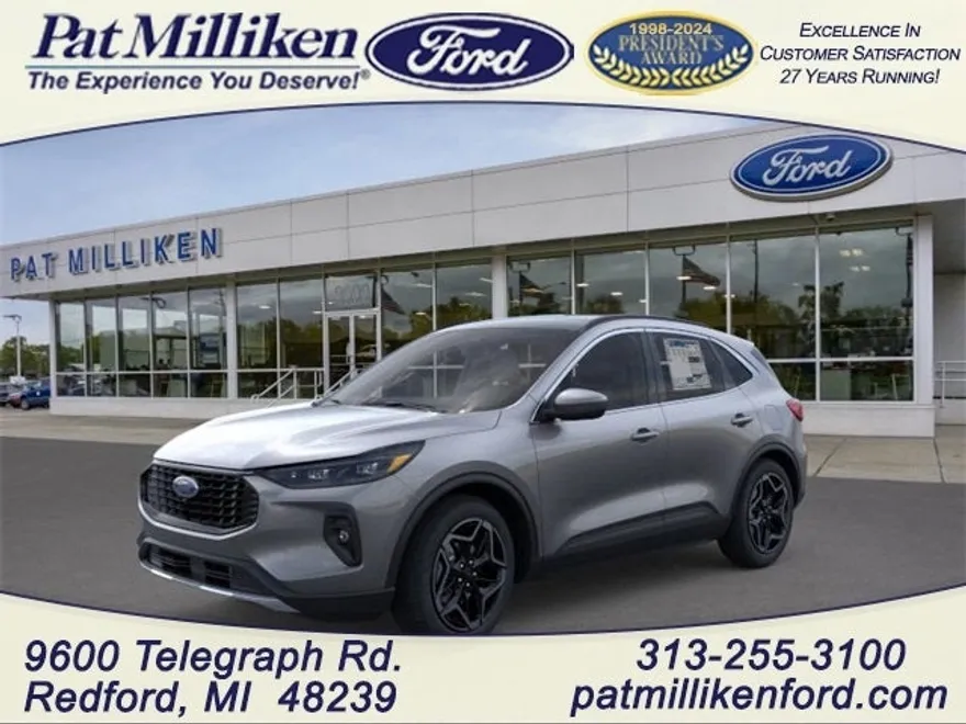 2026 Ford Escape Hybrid Platinum photo 1