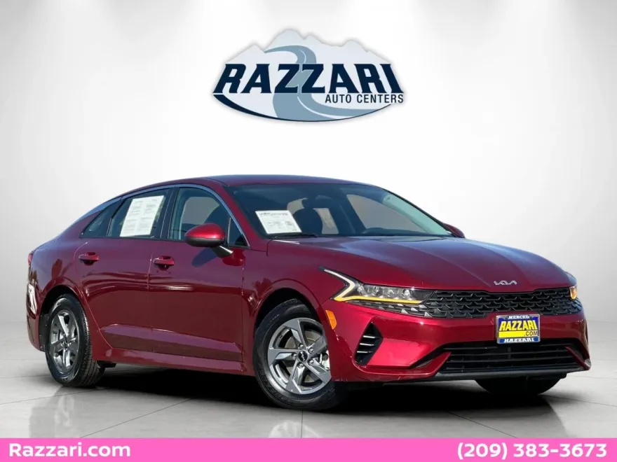 2023 Kia K5 LXS photo 1