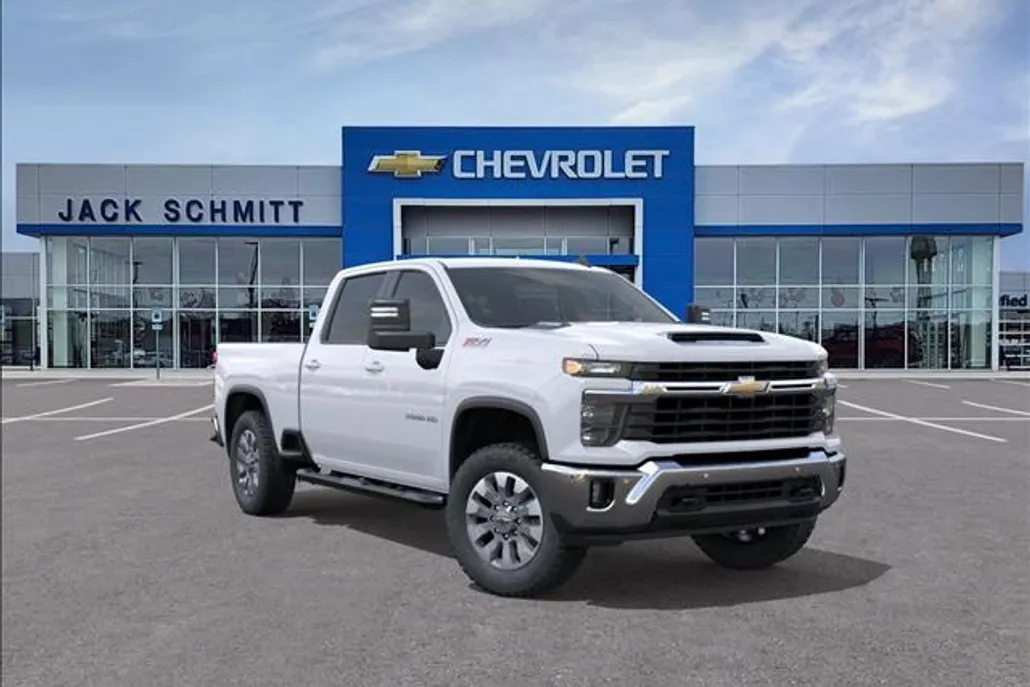 2025 Chevrolet Silverado 3500HD LT photo 1