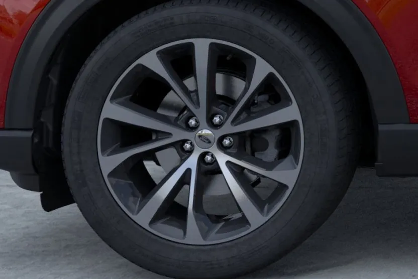 2025 Ford Explorer Platinum photo 1