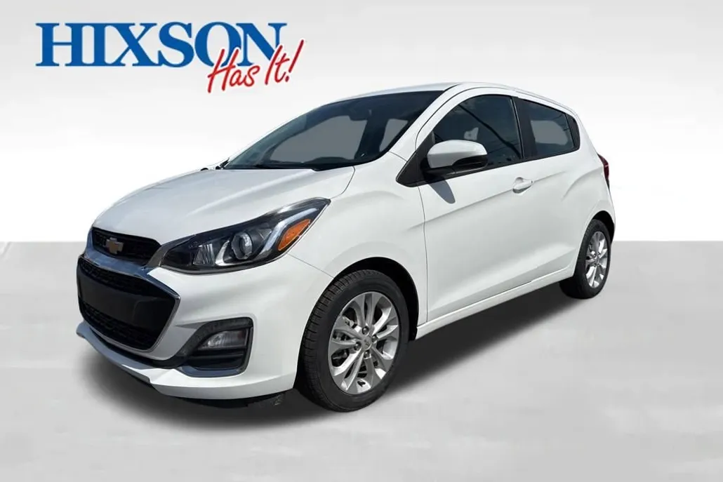 2022 Chevrolet Spark 1LT photo 1