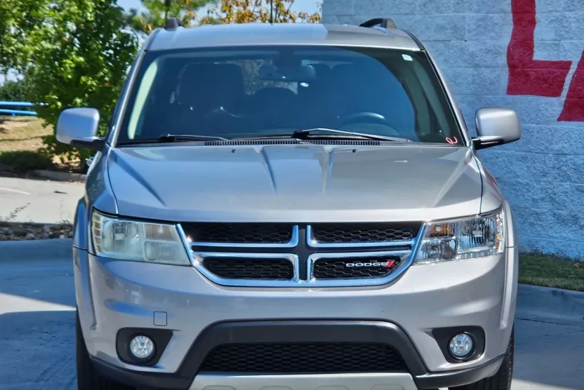 2019 Dodge Journey SE photo 1
