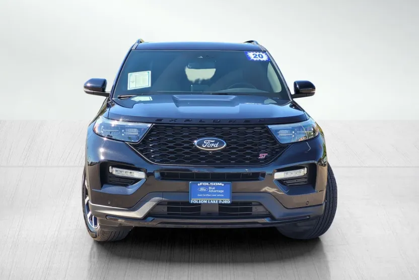 2020 Ford Explorer ST photo 1
