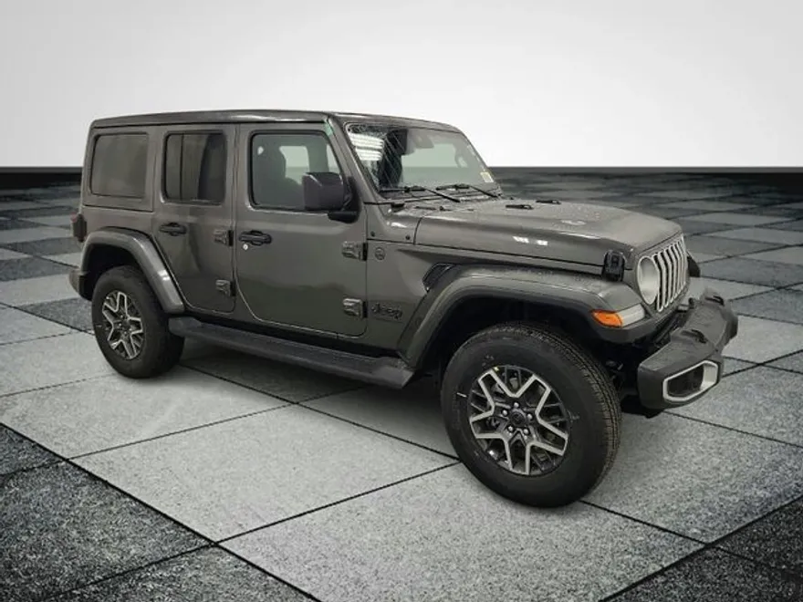 2025 Jeep Wrangler Sahara photo 1