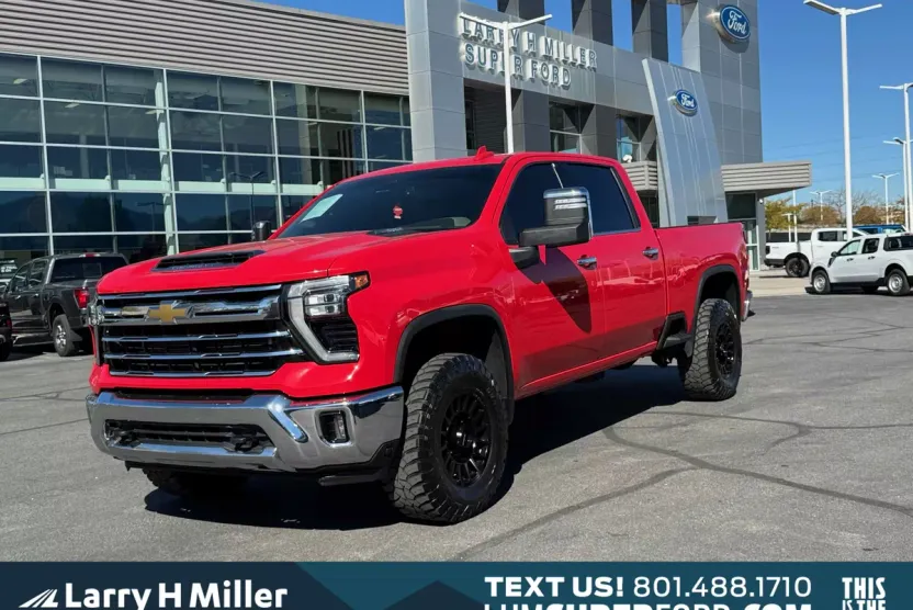 2024 Chevrolet Silverado 3500HD LTZ photo 1