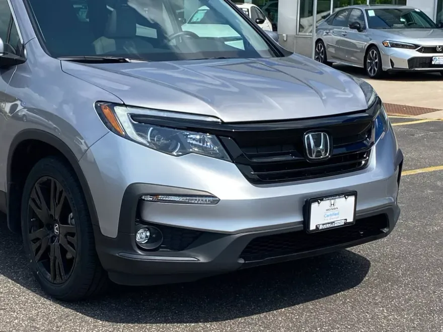 2022 Honda Pilot Special Edition photo 1