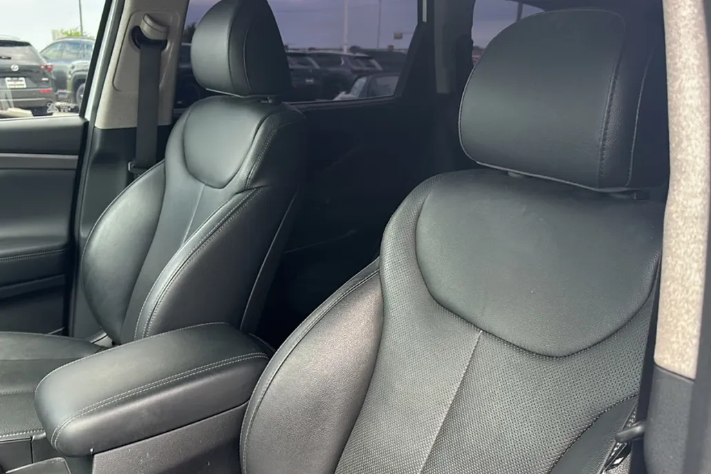 2019 Hyundai Santa Fe Ultimate 2.0T photo 1