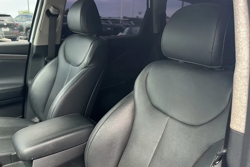 2019 Hyundai Santa Fe Ultimate 2.0T photo 1