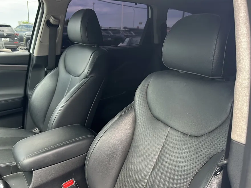 2019 Hyundai Santa Fe Ultimate 2.0T photo 1