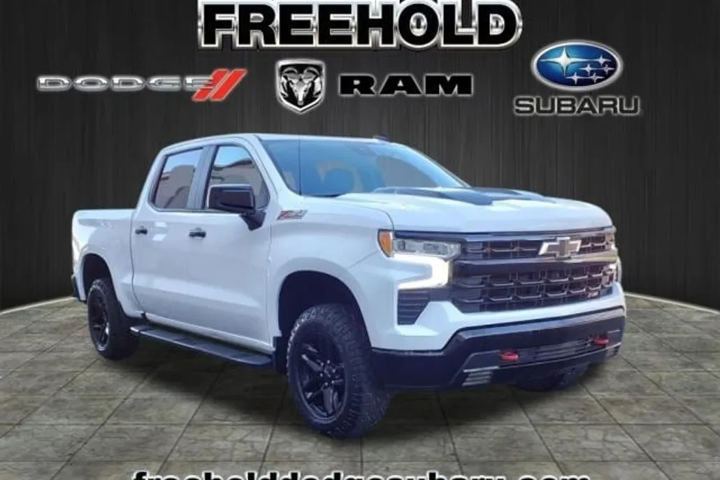 2022 Chevrolet Silverado 1500 LT Trail Boss photo 1