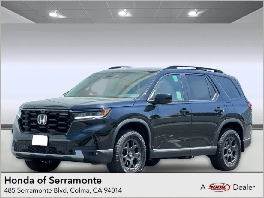 2025 Honda Pilot TrailSport photo 1