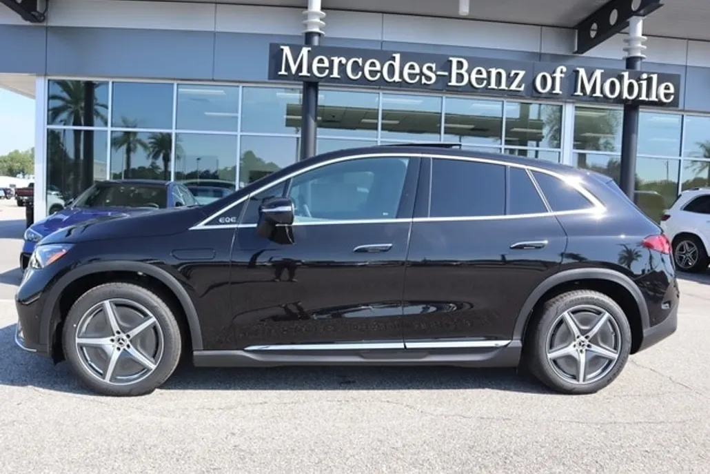 2023 Mercedes Benz EQE-Class SUV photo 1