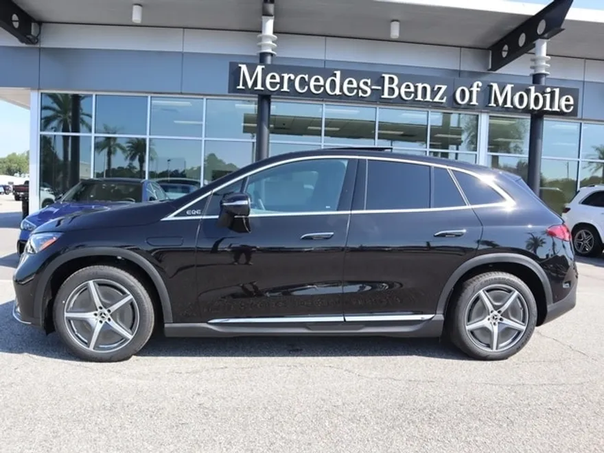 2023 Mercedes Benz EQE-Class SUV photo 1