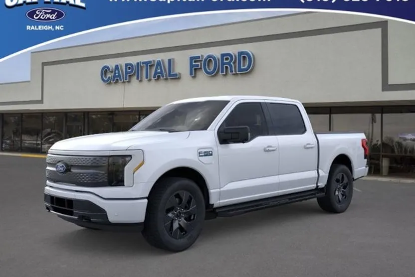 2025 Ford F-150 Lightning photo 1