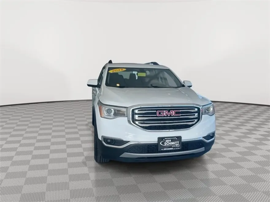2018 Gmc Acadia SLE photo 2
