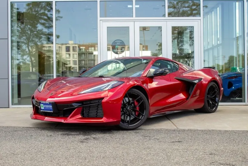 2025 Chevrolet Corvette Z06 2LZ photo 1