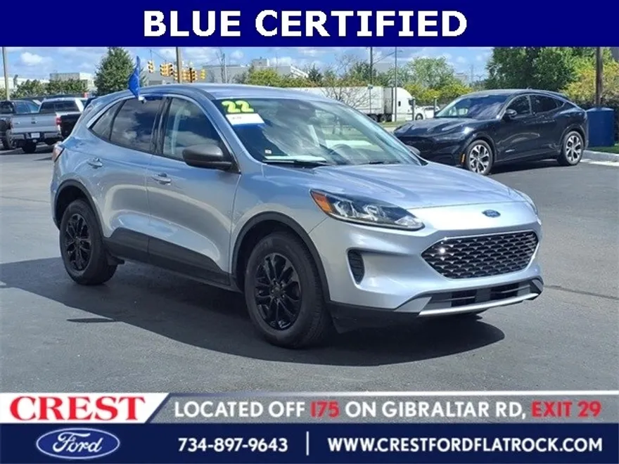 2022 Ford Escape SE photo 1