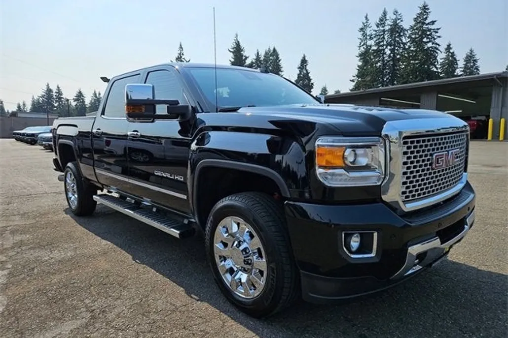 2015 Gmc Sierra 2500 HD Denali photo 1