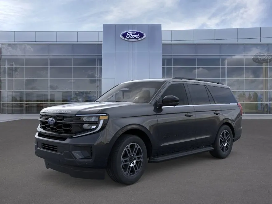 2025 Ford Expedition photo 1