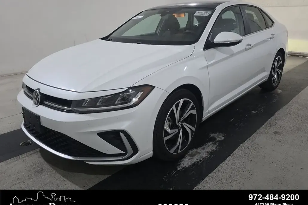 2025 Volkswagen Jetta 1.5T SEL photo 1