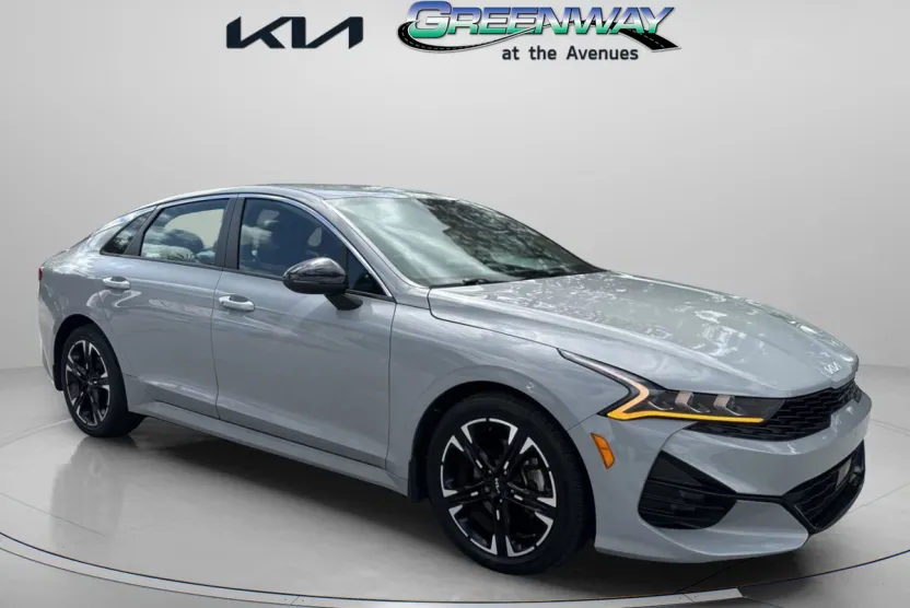 2023 Kia K5 GT-Line photo 1
