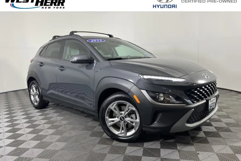2023 Hyundai Kona SEL photo 1