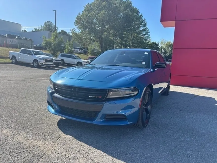 2022 Dodge Charger SXT photo 1