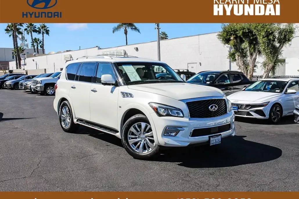 2017 Infiniti QX80 Base photo 1