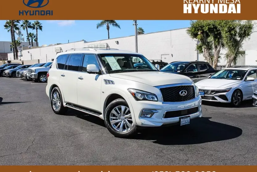 2017 Infiniti QX80 Base photo 1