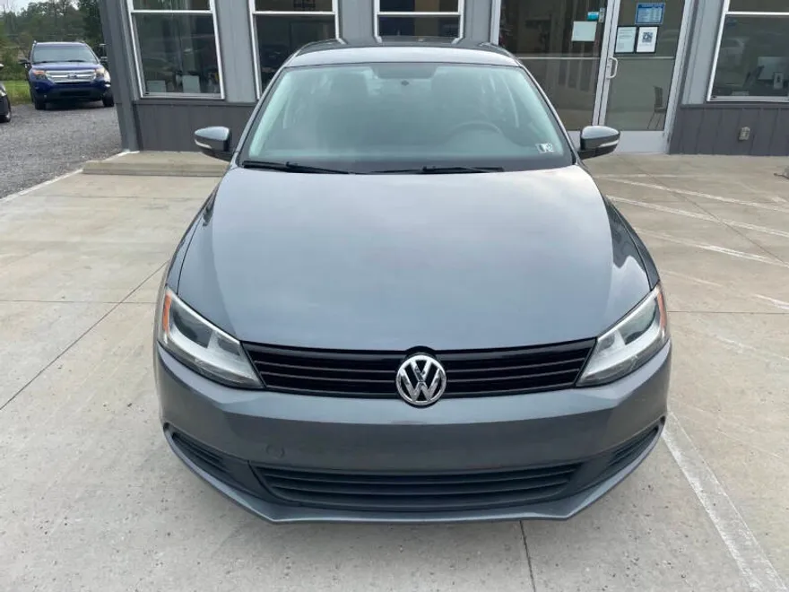2012 Volkswagen Jetta TDI photo 1