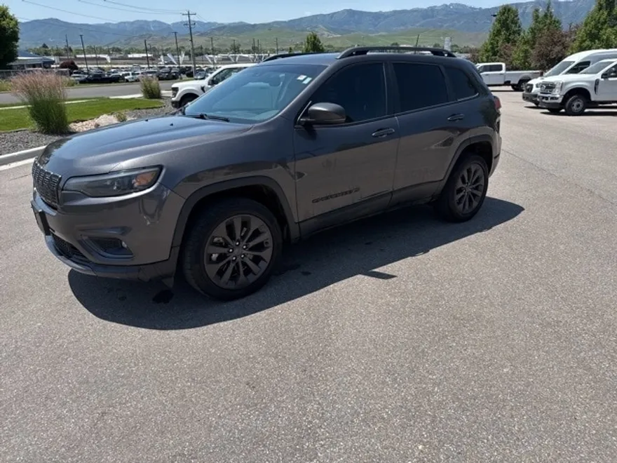 2021 Jeep Cherokee Latitude Lux photo 1