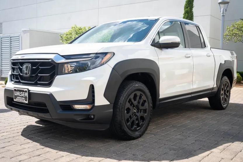 2023 Honda Ridgeline RTL photo 1