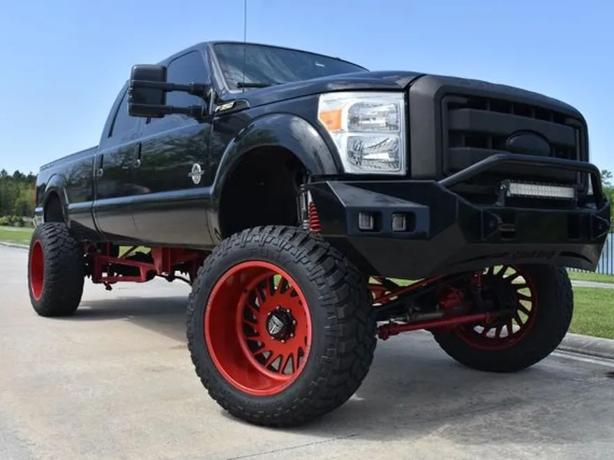 2015 Ford F-350 Platinum photo 1