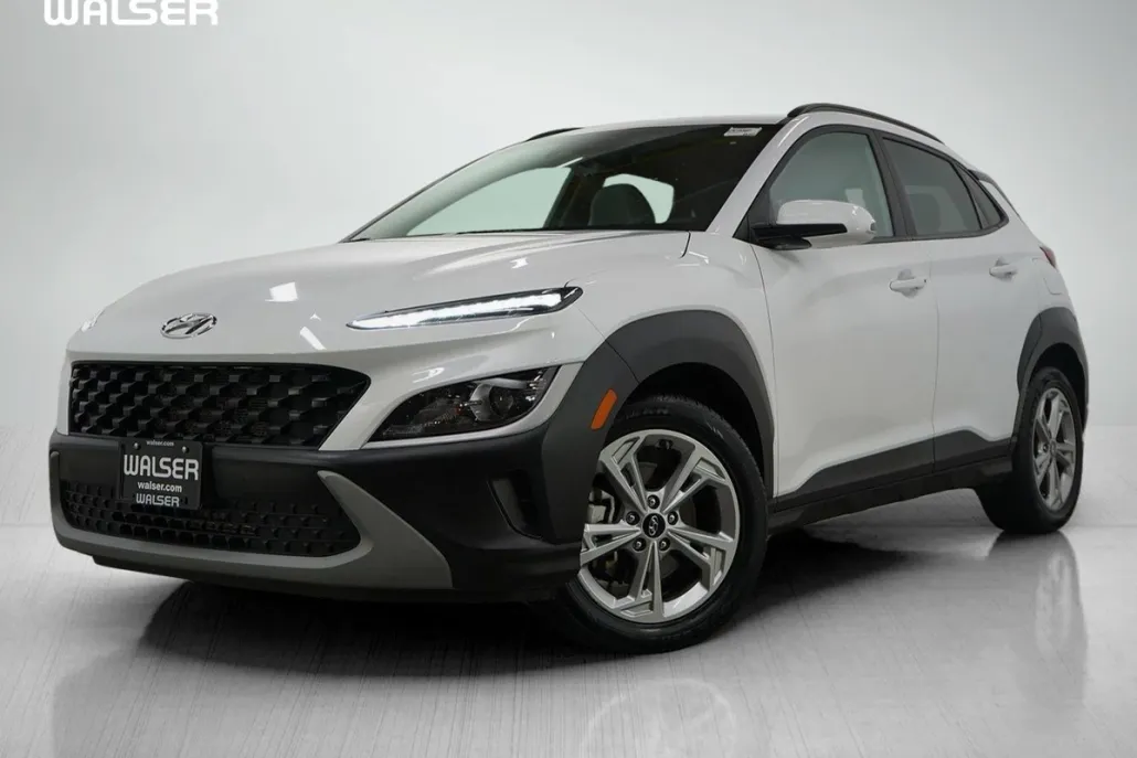 2023 Hyundai Kona SEL photo 1