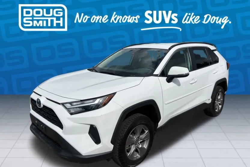 2024 Toyota RAV4 Hybrid LE photo 1