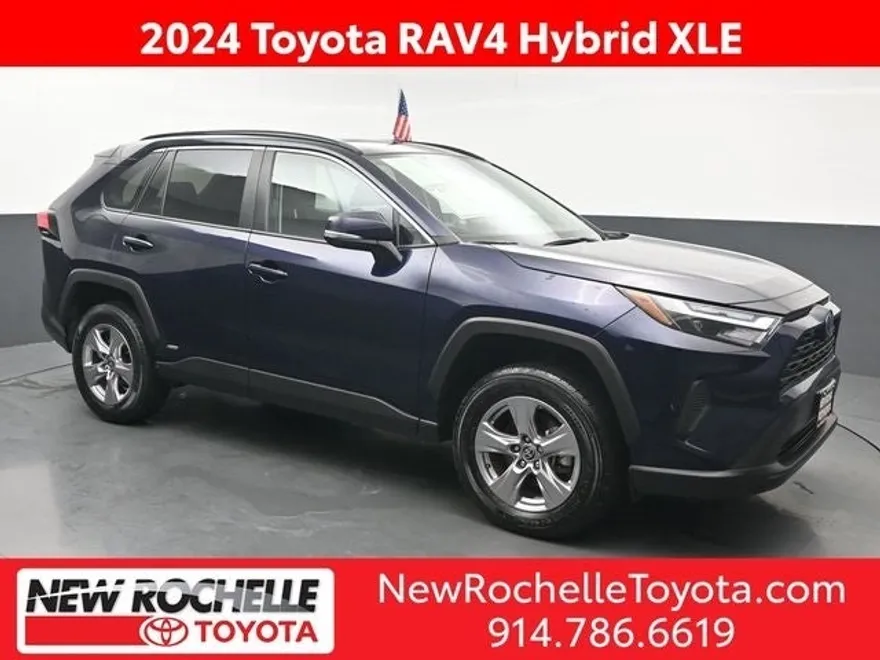2024 Toyota RAV4 Hybrid XLE photo 1