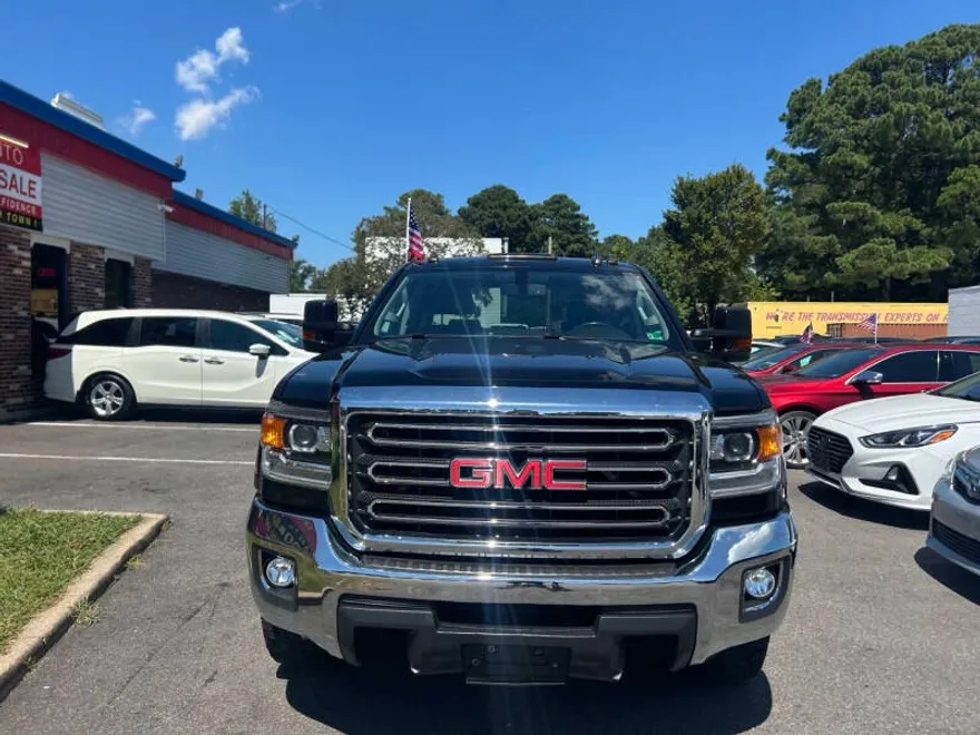 2017 Gmc Sierra SLE photo 1