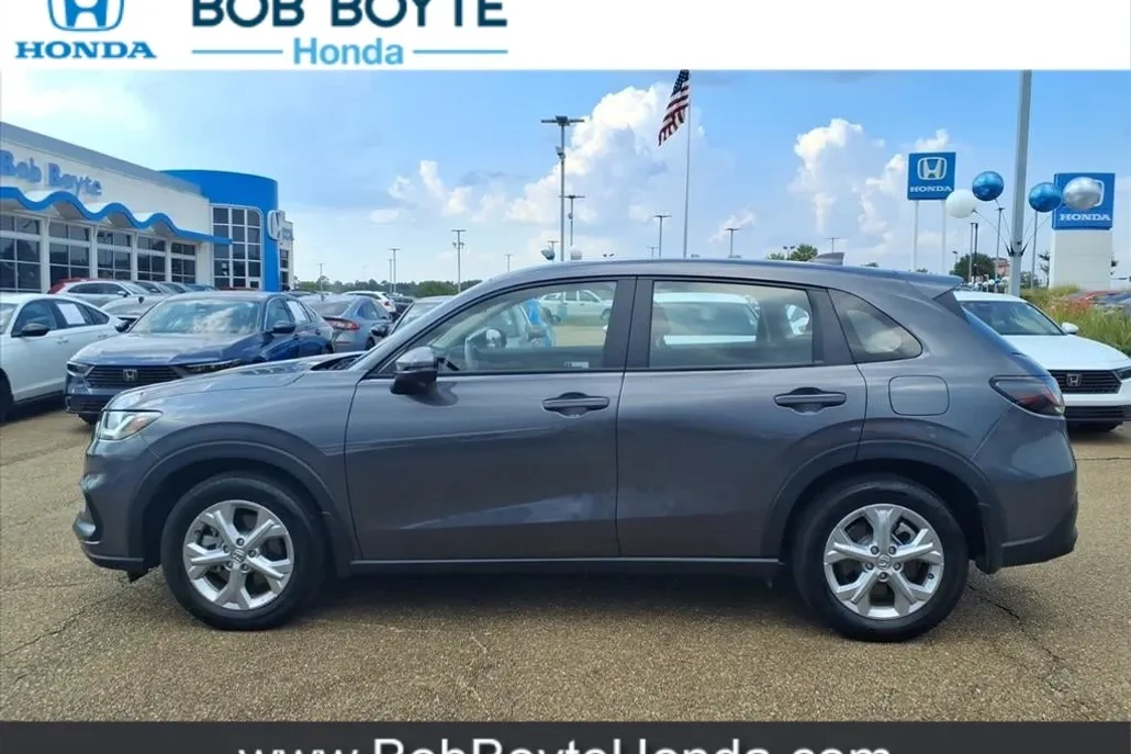 2024 Honda HR-V LX photo 1