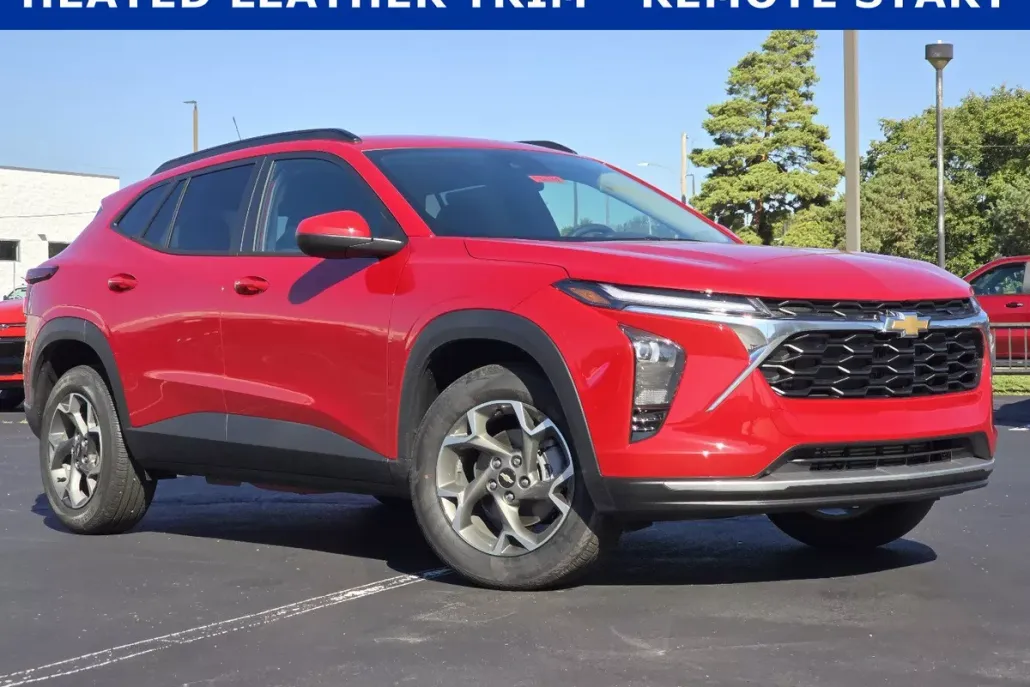 2026 Chevrolet Trax LT photo 1