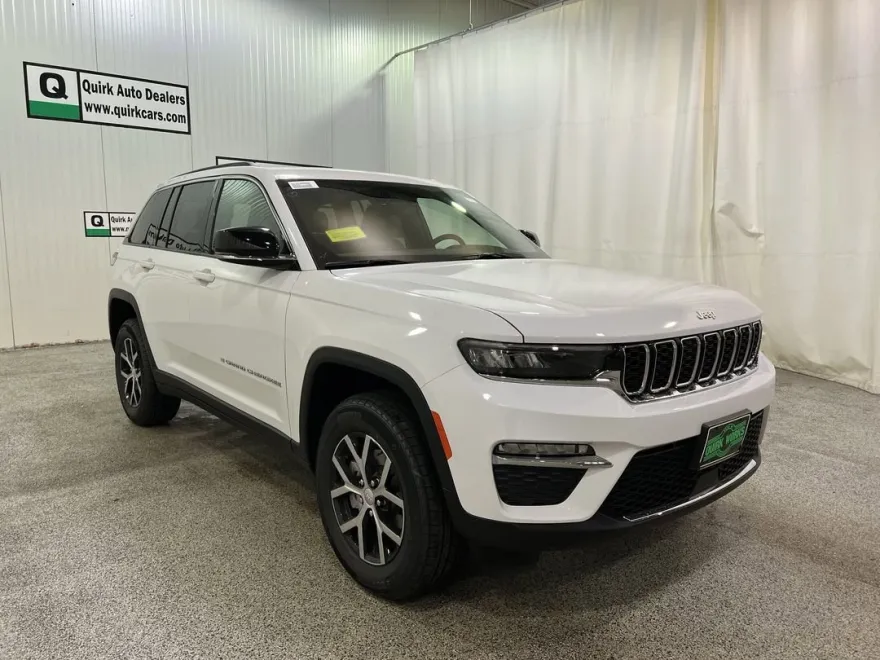 2025 Jeep Grand Cherokee Limited photo 1
