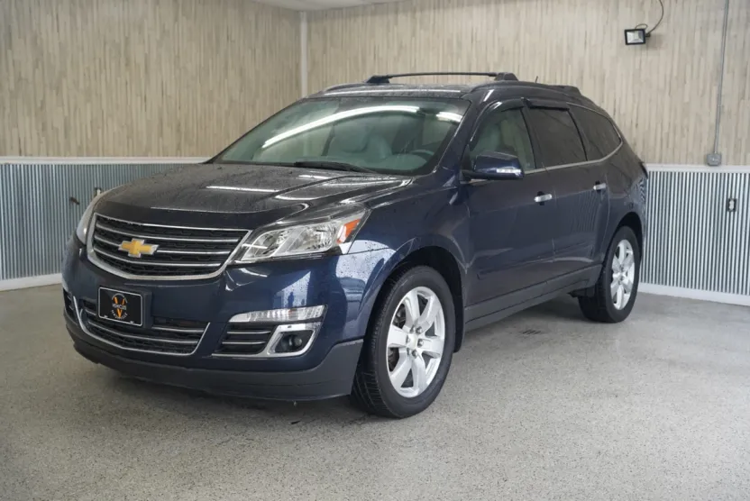2016 Chevrolet Traverse LTZ photo 1