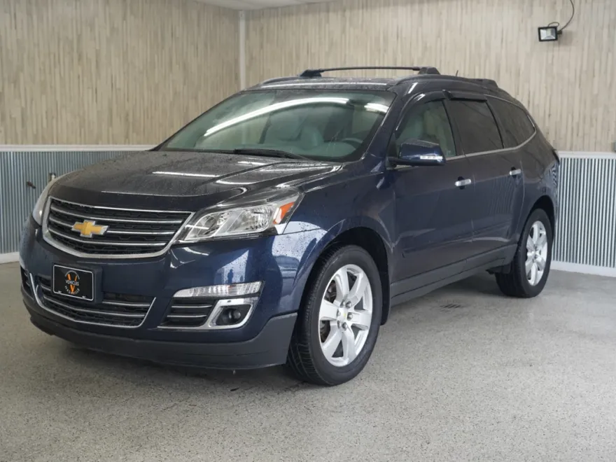 2016 Chevrolet Traverse LTZ photo 1