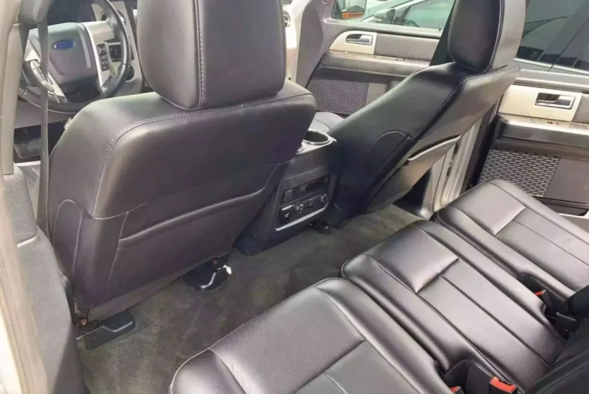 2016 Ford Expedition EL Limited photo 1