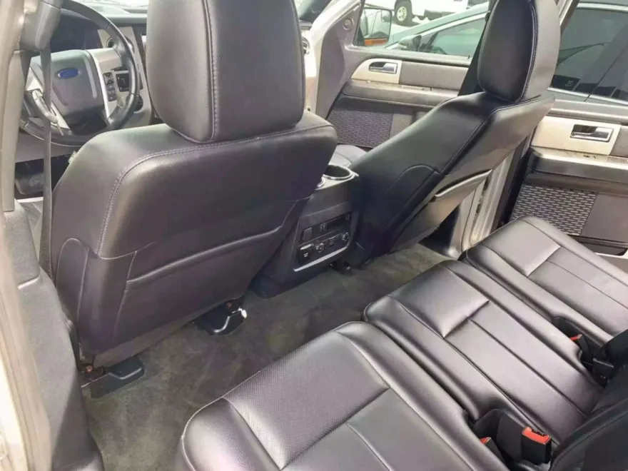 2016 Ford Expedition EL Limited photo 1