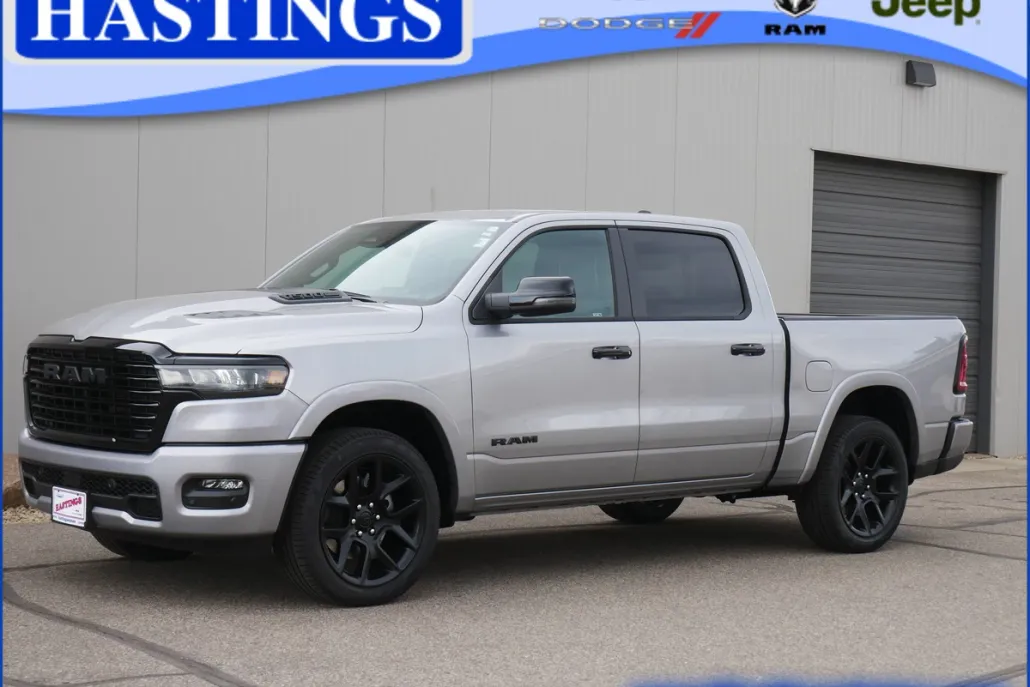 2025 Ram 1500 Laramie photo 1