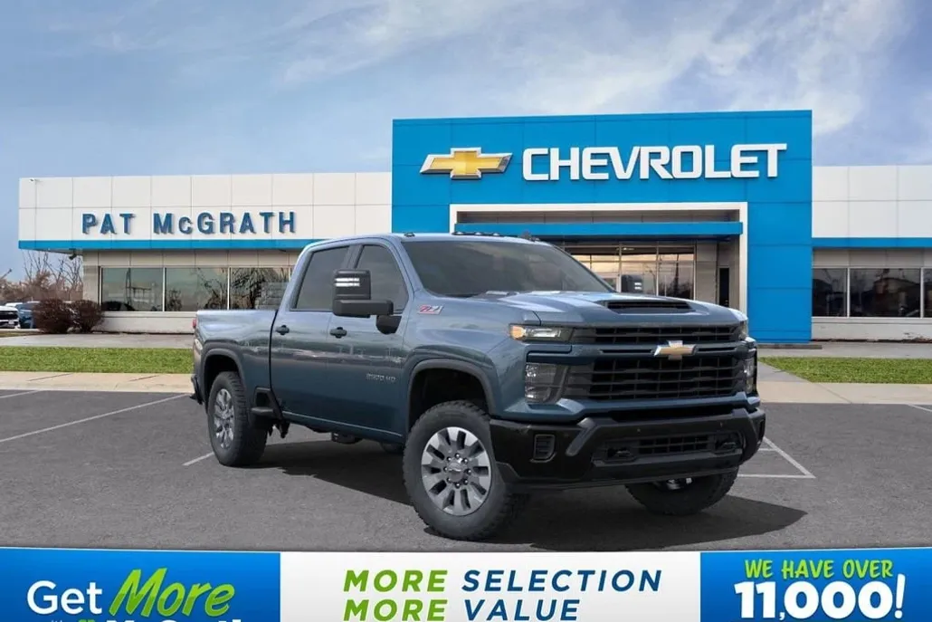 2025 Chevrolet Silverado 2500HD Custom photo 1