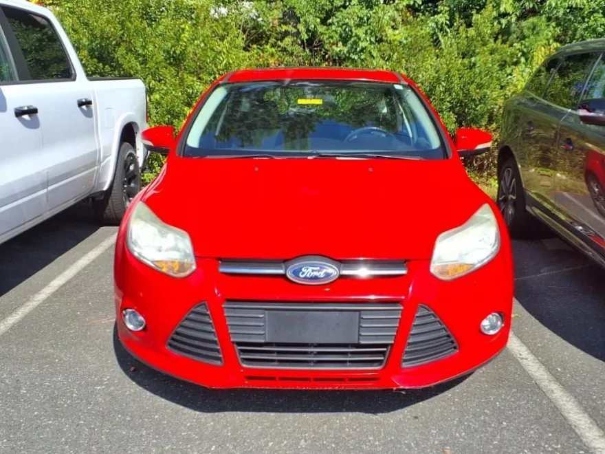 2014 Ford Focus SE photo 1
